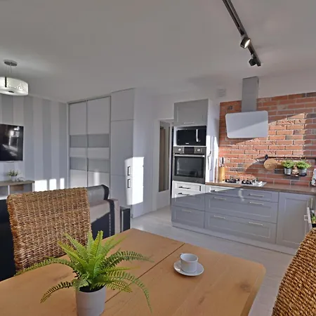 Sunset - Grunwaldzka - Rodzinna Oferta Z Parkingiem Διαμέρισμα Świnoujście